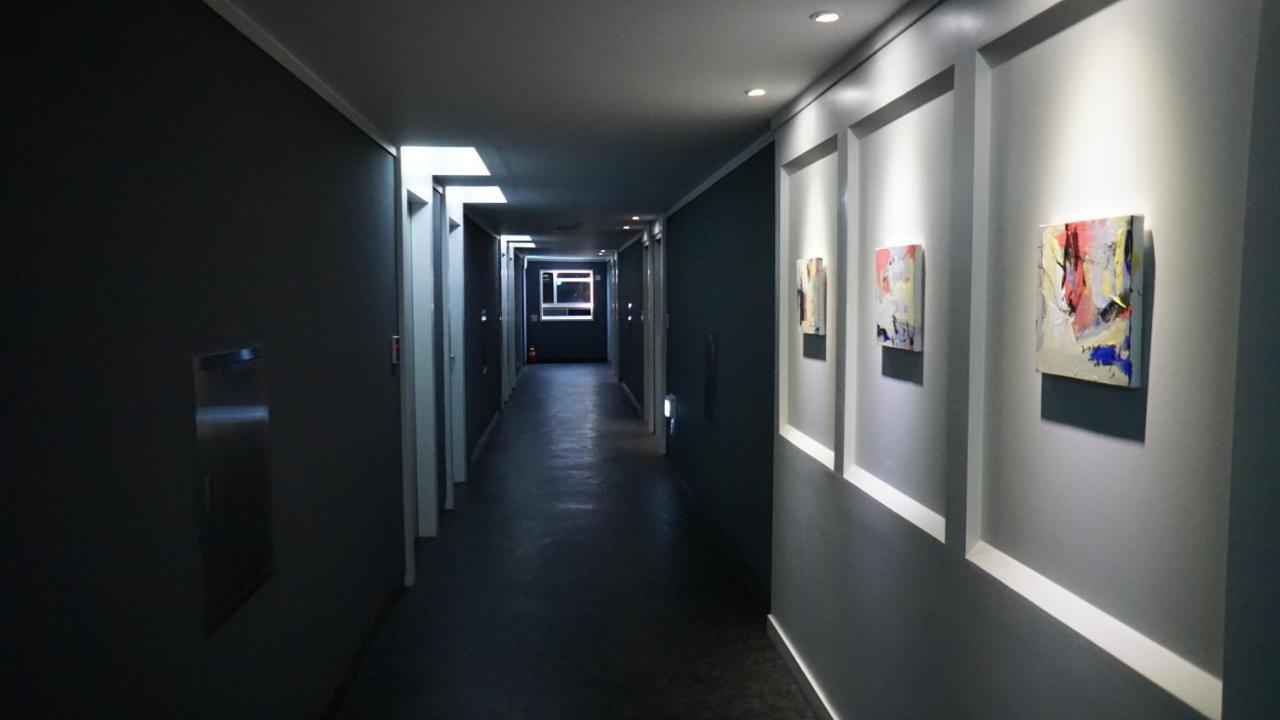 Gallery Hotel Bnb Jeju Exterior photo