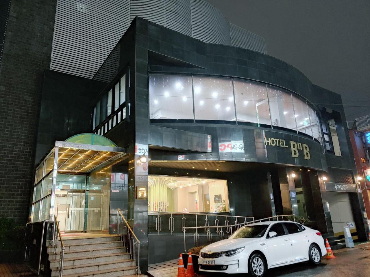 Gallery Hotel Bnb Jeju Exterior photo