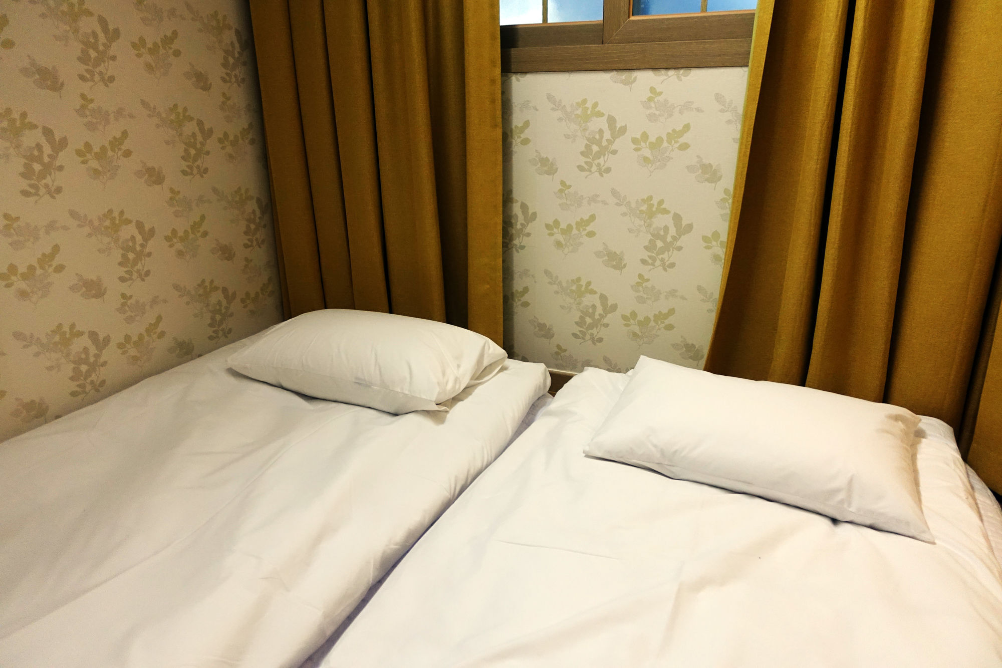 Gallery Hotel Bnb Jeju Exterior photo